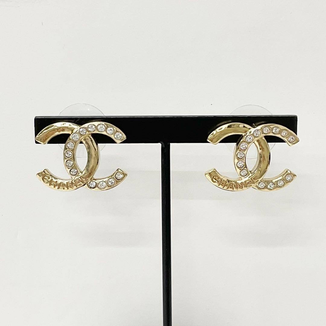 Chanel Earrings CC Logo Rhinestone Gold — view 6