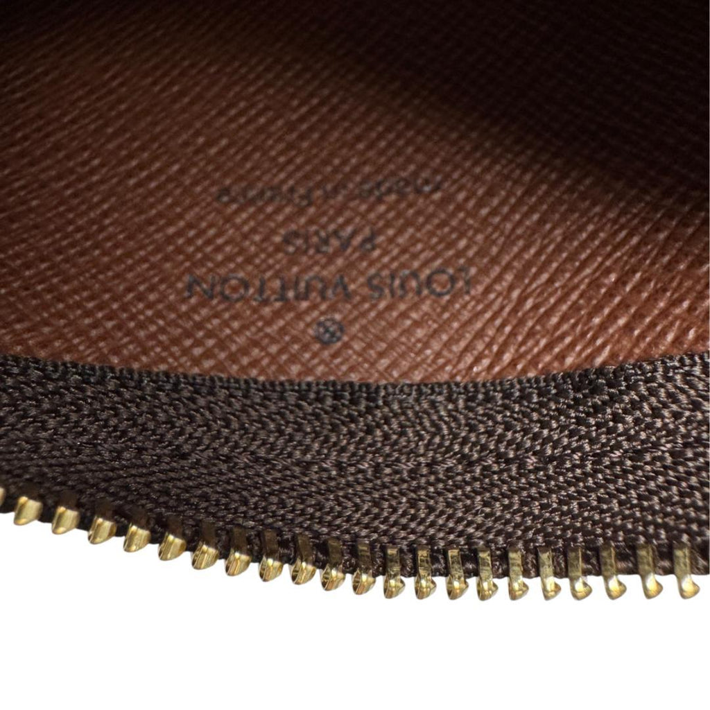 Louis Vuitton Monogram Pochette Cles — view 8