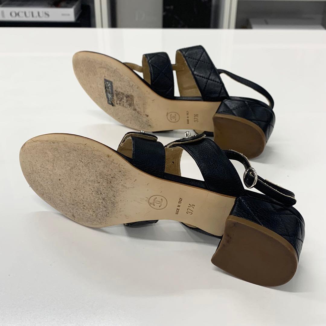 Chanel CC Logo Leather Quilted Strap Sandals Black — view 7