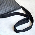 Louis Vuitton Daniel MM Damier Graphite Shoulder — view 7