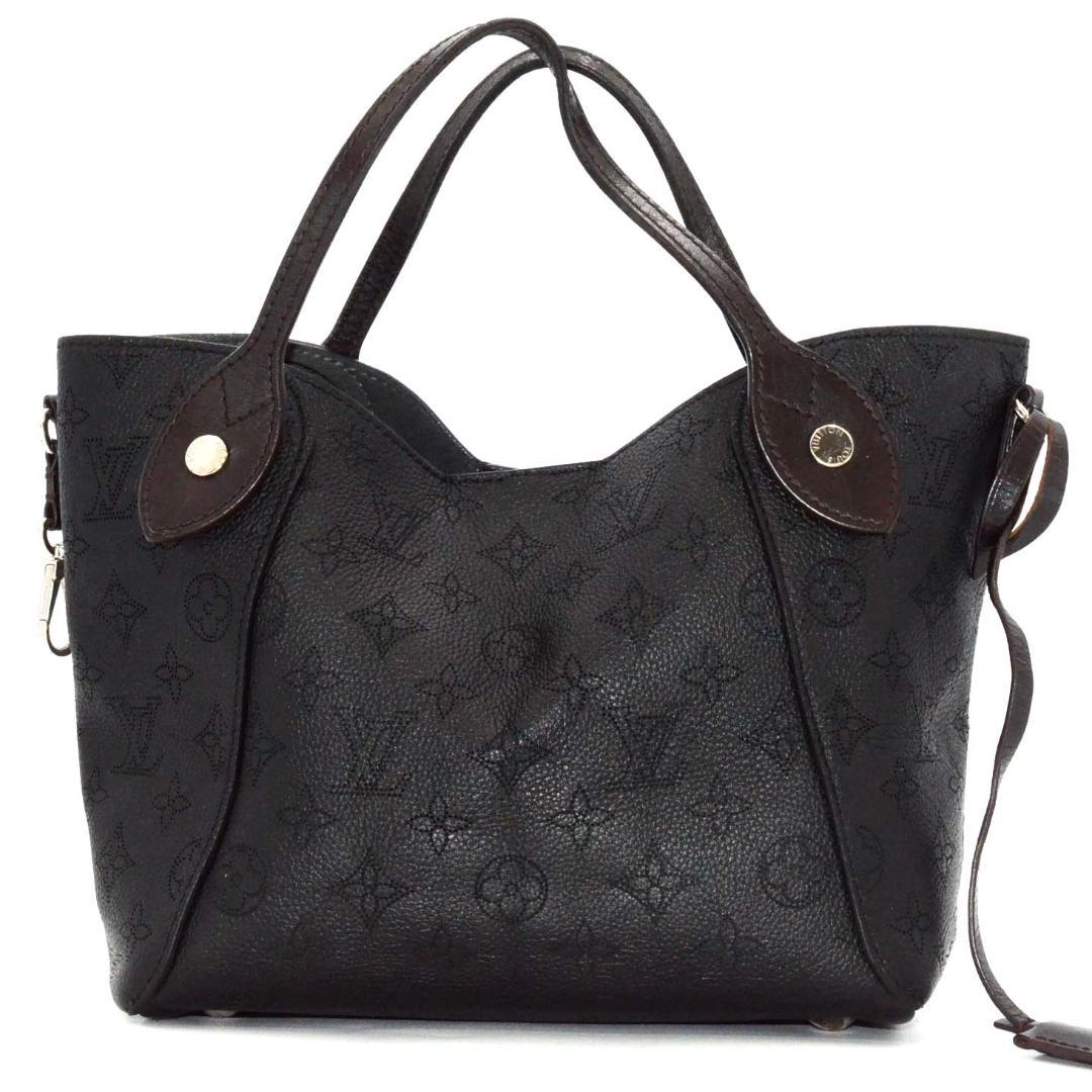 Louis Vuitton Hina PM Noir Handbag — view 4