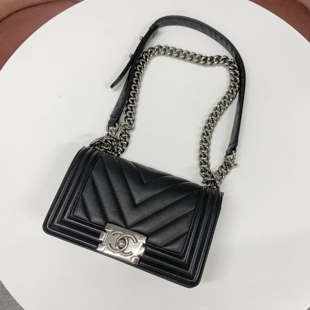 Chanel Boy 20 Che Blanc Double Chain Shoulder — view 8