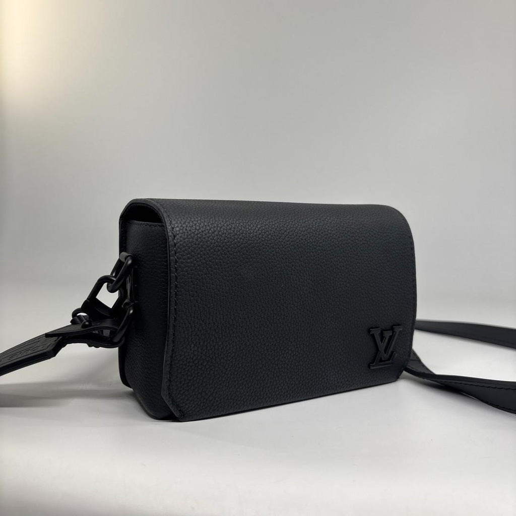Louis Vuitton LV Aerogram Fastline Shoulder — view 3