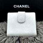 Chanel Wallet Jumbo CC Logo Caviar Snap Bifold — view 2