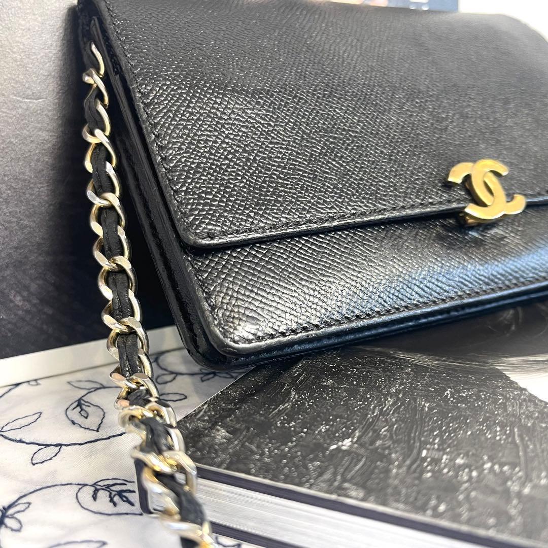 Chanel Chain Wallet Caviar Leather CC Logo Shoulder — view 4