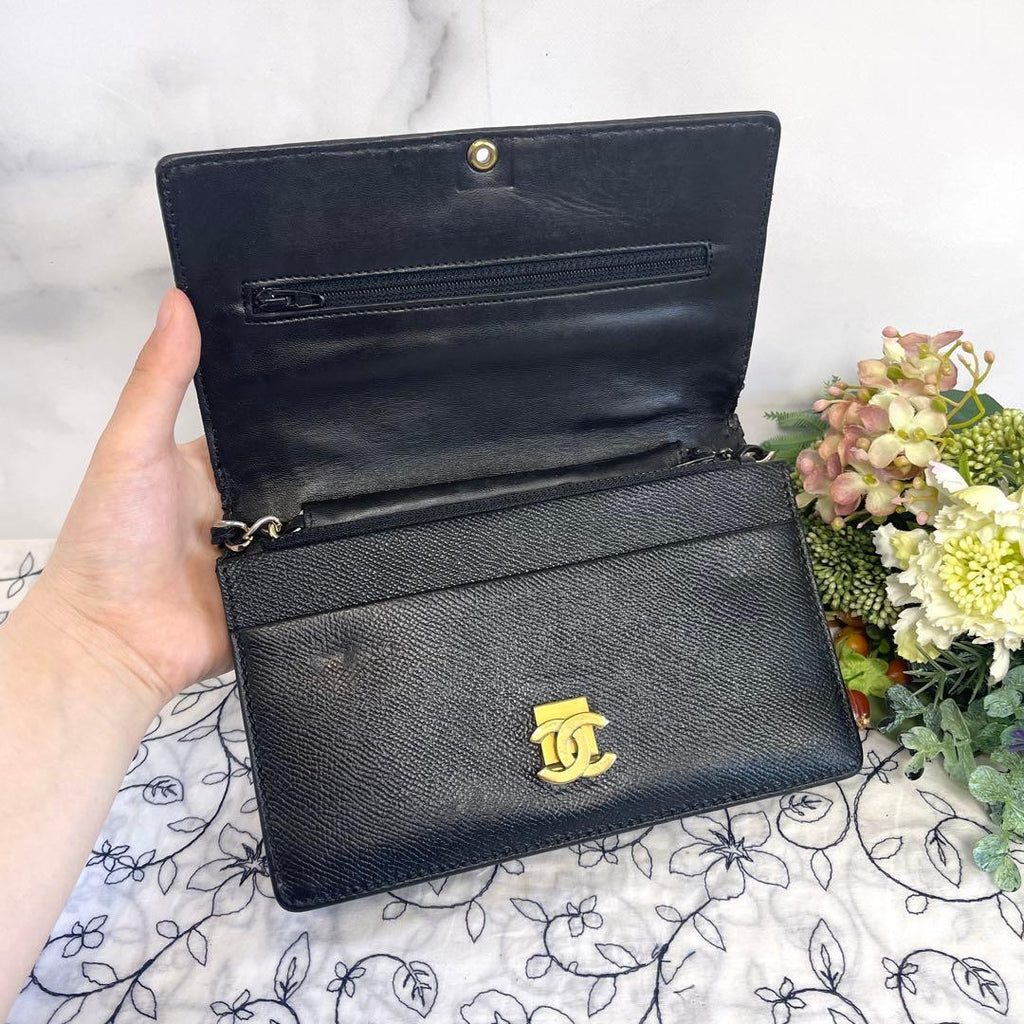 Chanel Chain Wallet Caviar Leather CC Logo Shoulder — view 9