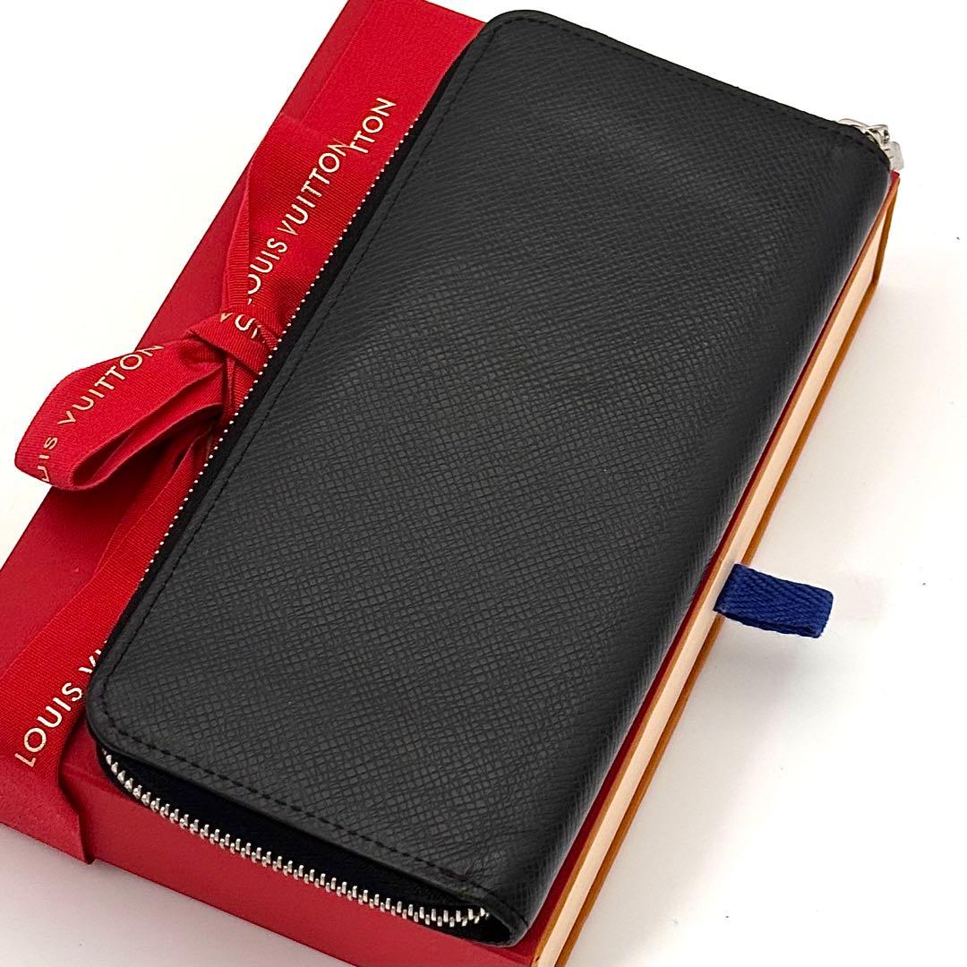Louis Vuitton Wallet Taiga Zippy Vertical Black — view 2