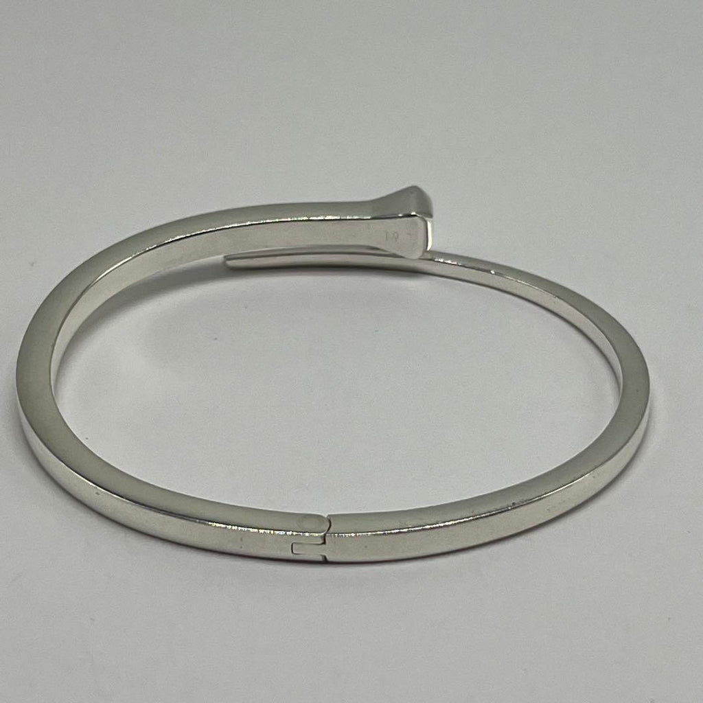 Gucci Chiodo Bangle 19 Nail Bracelet — view 4