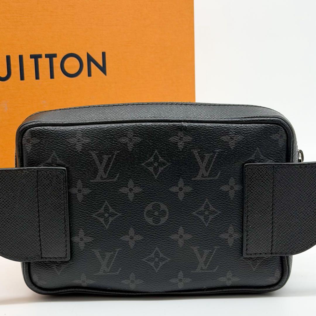 Louis Vuitton Eclipse Bum Bag Outdoor Monogram Taigarama — view 3