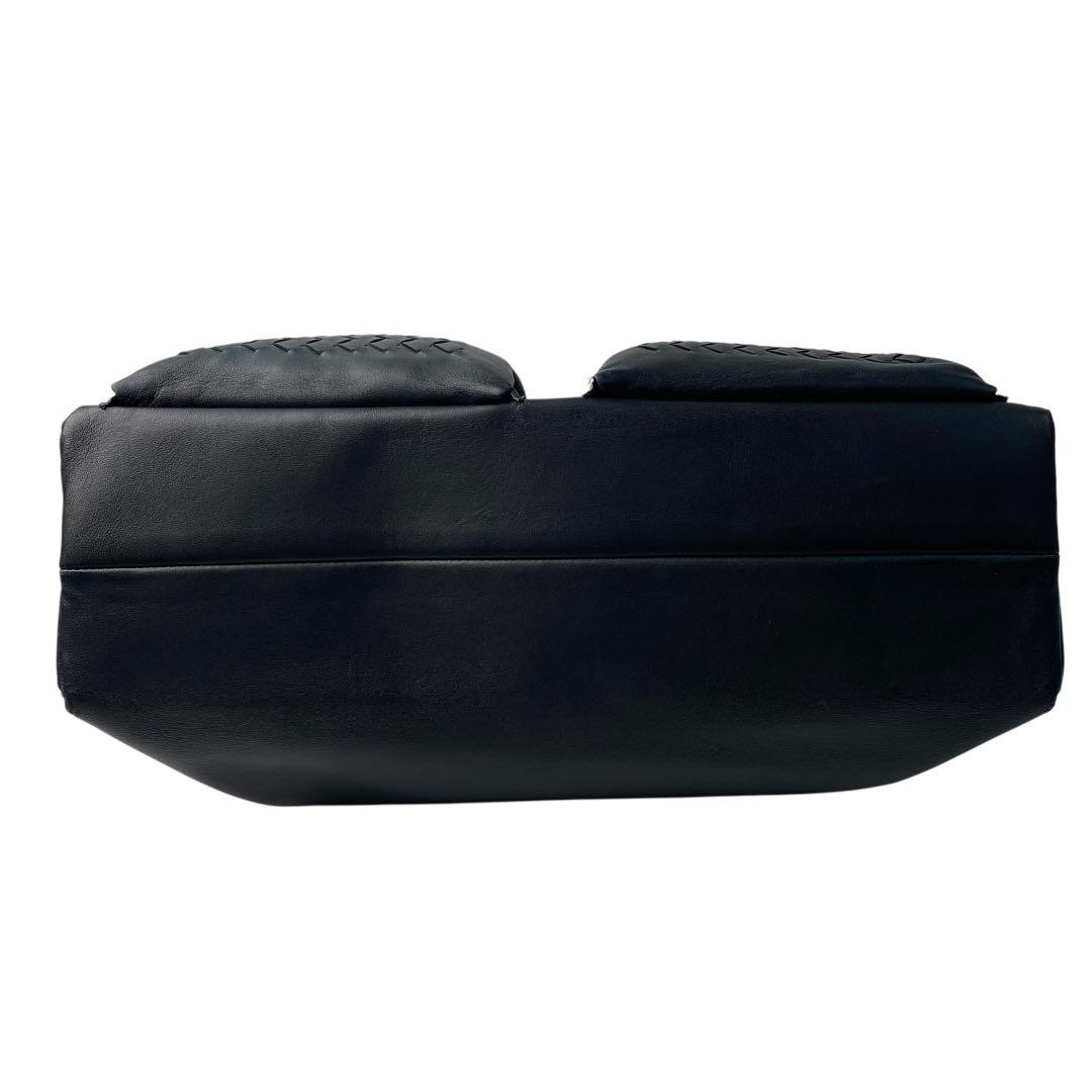 Bottega Veneta Business Briefcase Leather Black — view 6