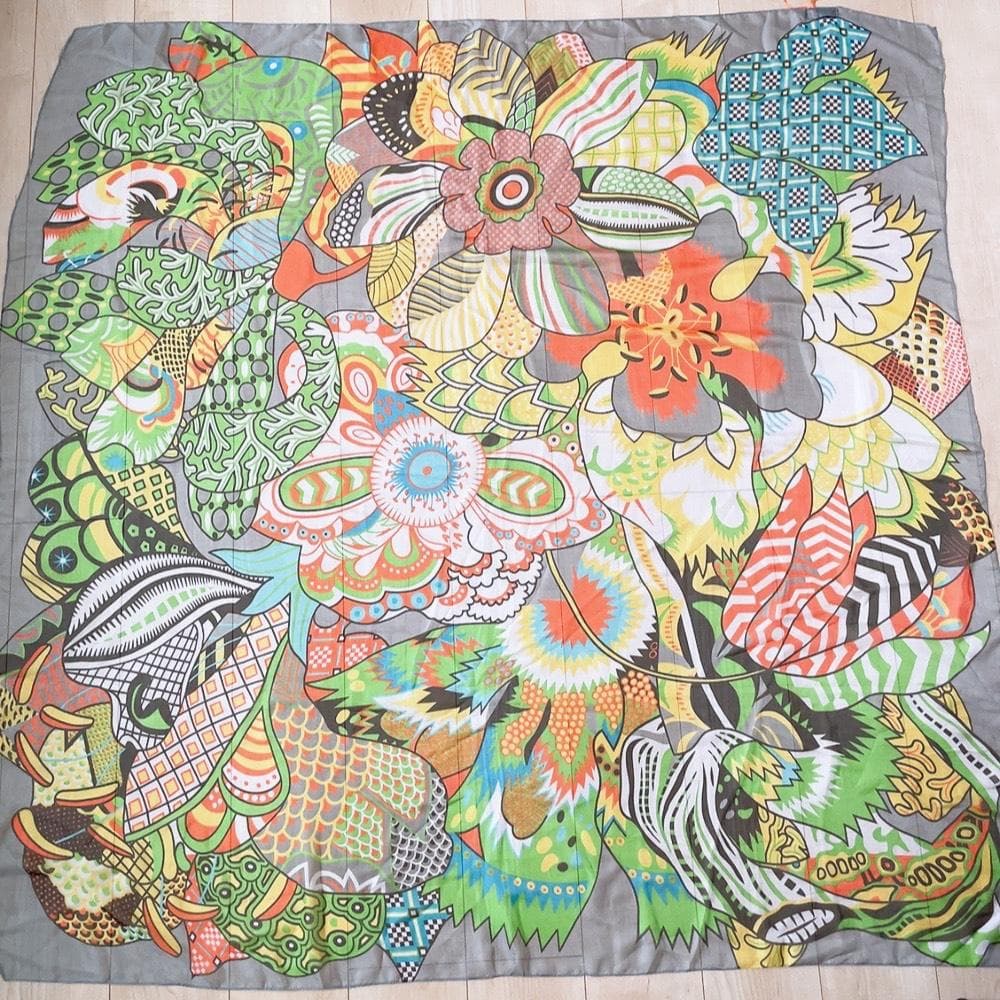 Hermes Carre Geant 140 Fleurs Dindiennes Indian Flower Scarf