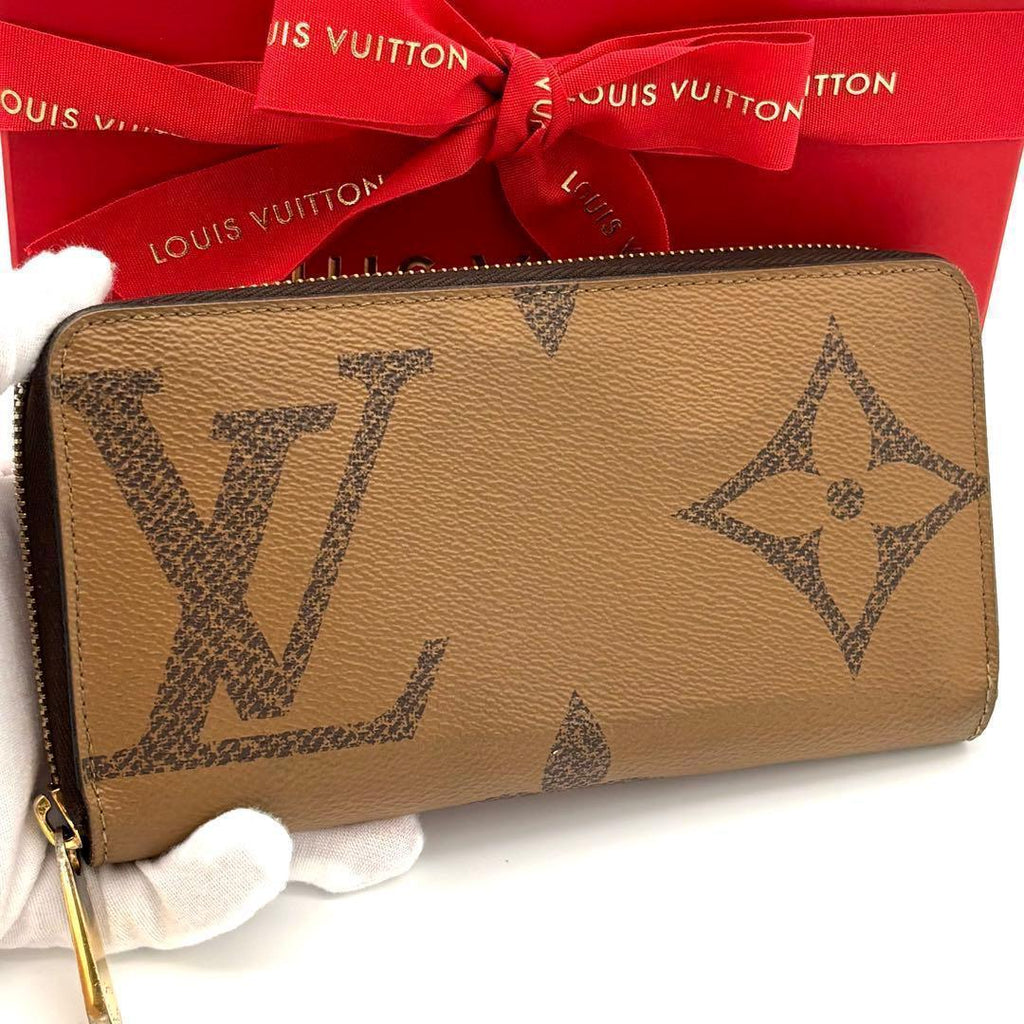 Louis Vuitton Wallet Zippy Monogram Reverse Giant