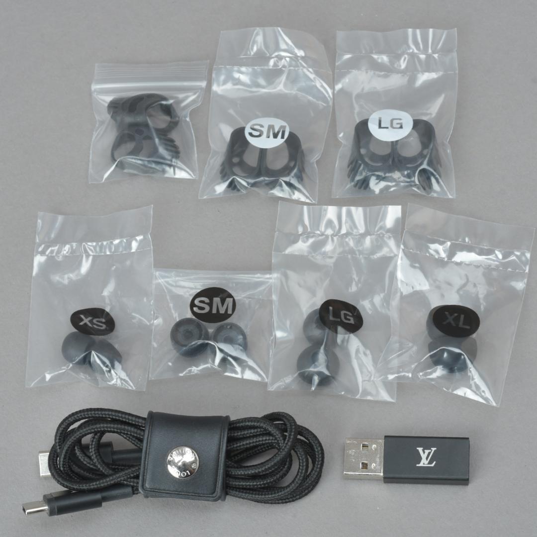 Louis Vuitton Horizon Wireless Earphones Confirmed Monogram Pink Shoulder — view 9
