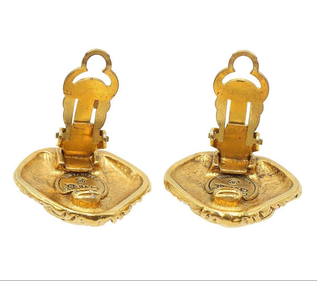 Chanel Diamond Earrings Gold — view 4