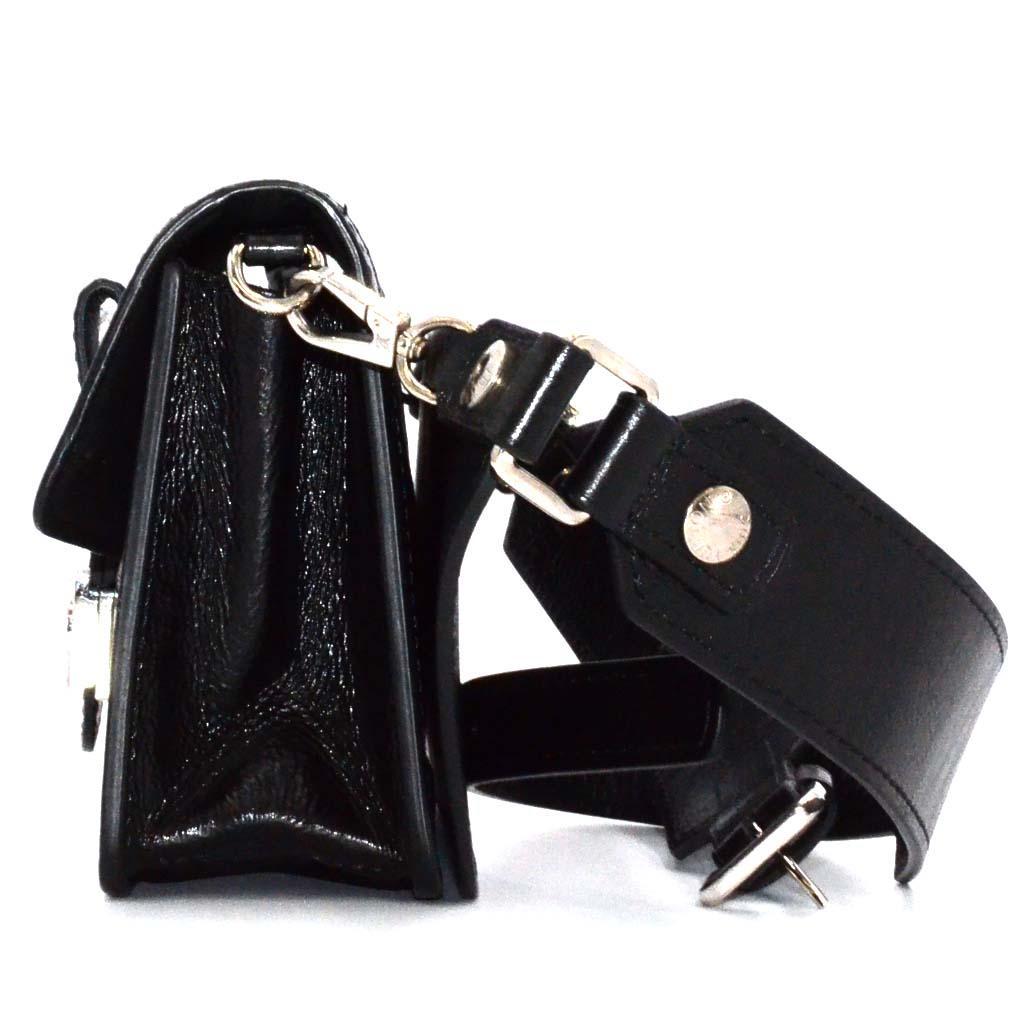 Louis Vuitton Monogram Giant Reverse Bum Bag Dauphine — view 4