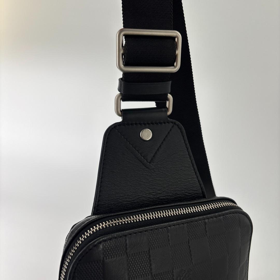 Louis Vuitton Super IC Damier Infini Avenue Sling — view 6
