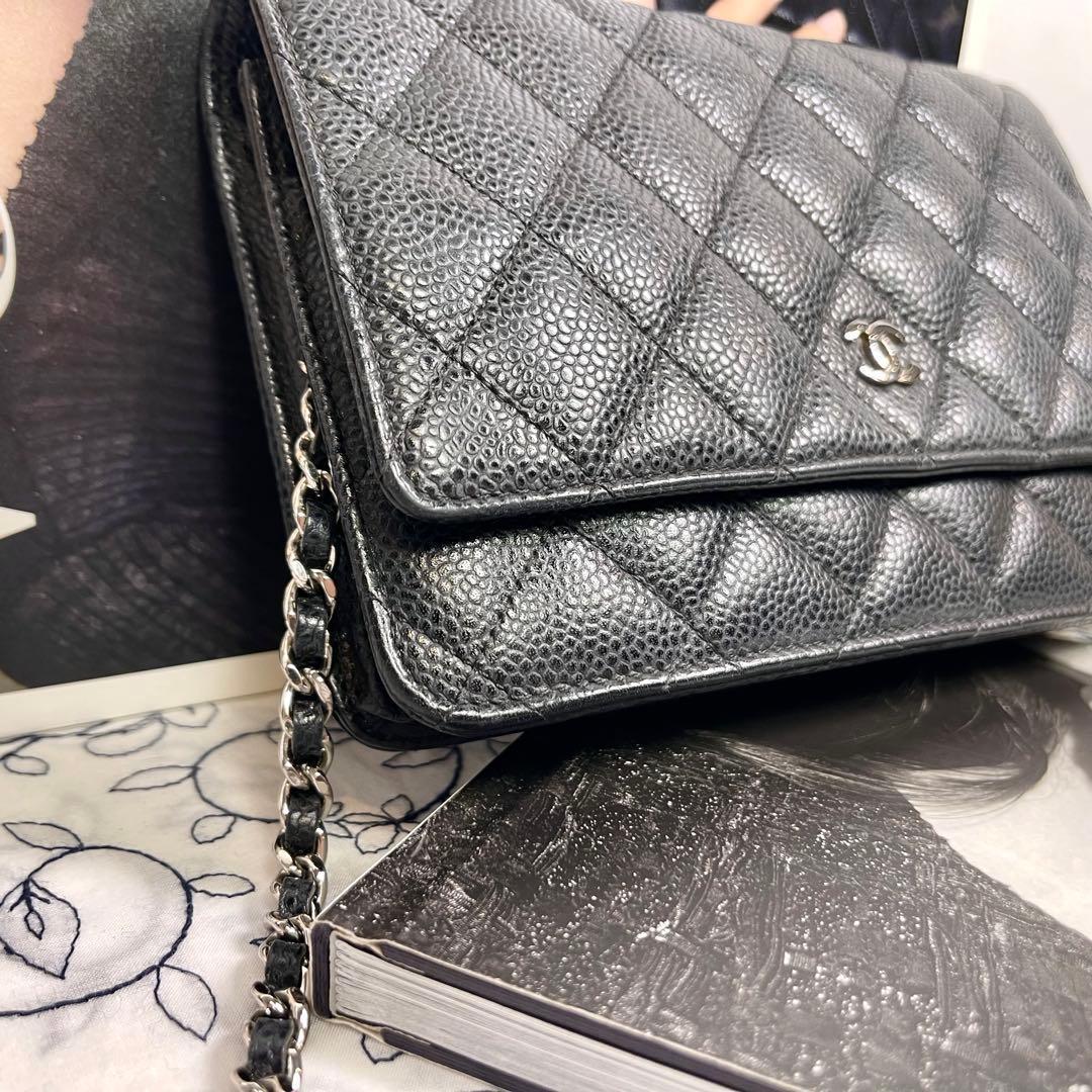Chanel Chain Wallet Caviar Leather Black Shoulder Bag — view 5