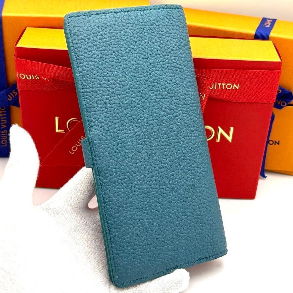 Louis Vuitton Wallet LV Vertical Light Blue — view 2
