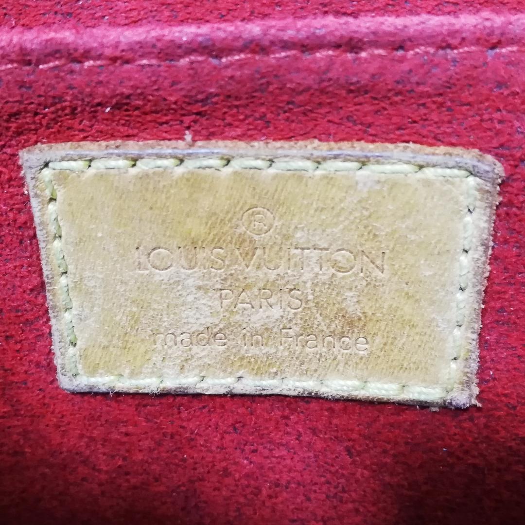 Louis Vuitton Tambourine Crossbody Bag — view 6