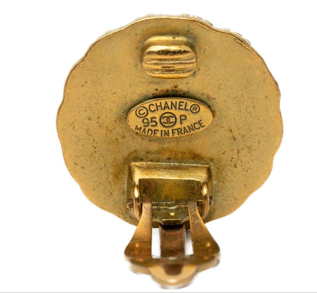 Chanel CC Logo Vintage Round Earrings — view 3