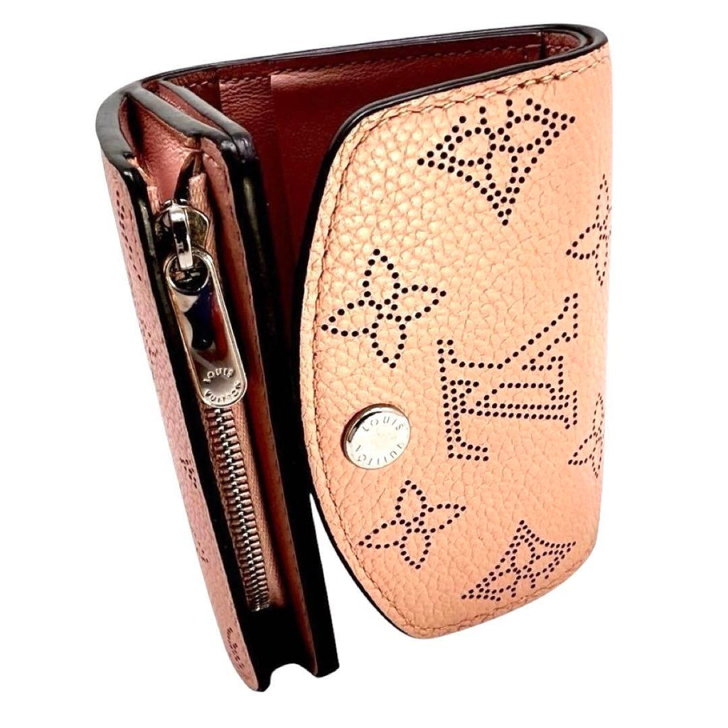 Louis Vuitton Mahina Portefeuille Iris XS Monogram Wallet — view 3