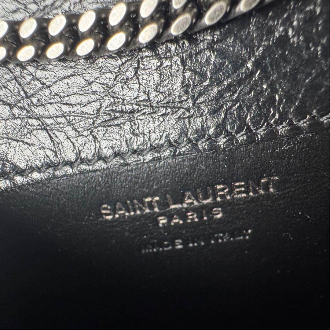 Saint Laurent Niki Airpods Earphones Case Chain — view 8