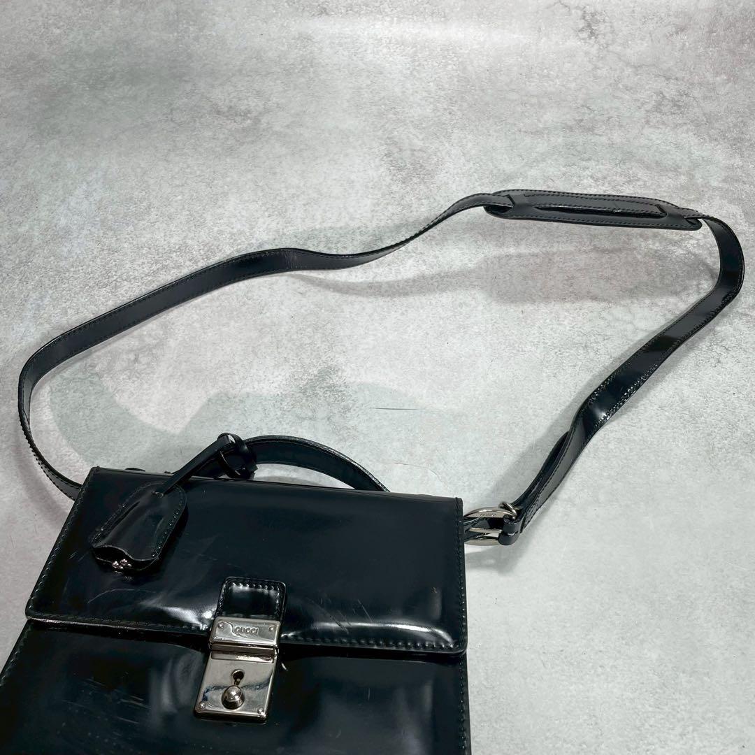 Gucci Shoulder Bag 2-Way Patent Leather Black — view 4