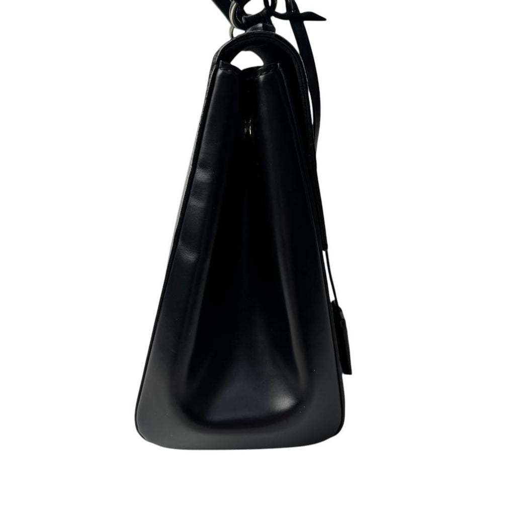 Louis Vuitton Epi Cluny BB Black Shoulder — view 5