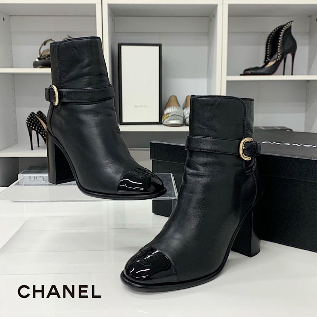 Chanel CC Logo Belt Leather Patent Short Boots Black