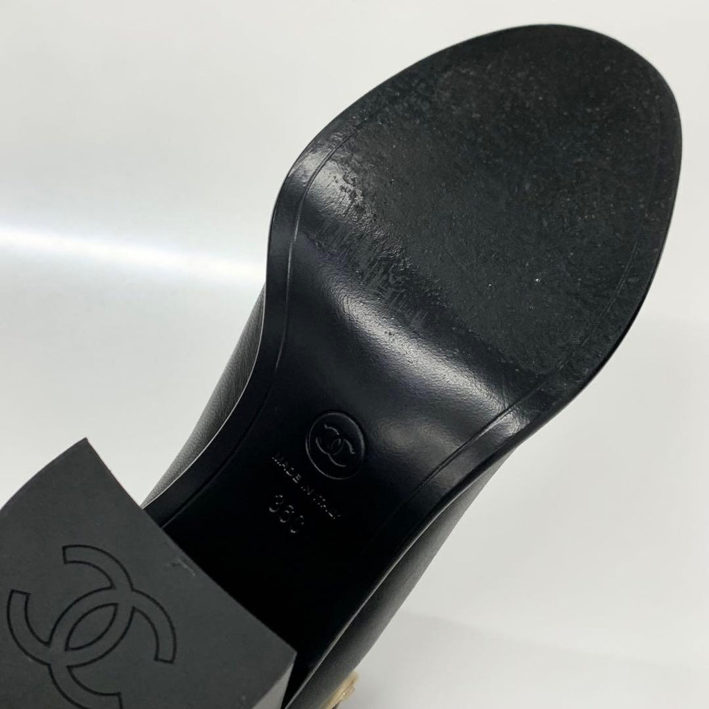 Chanel CC Logo Belt Leather Patent Short Boots Black — view 9