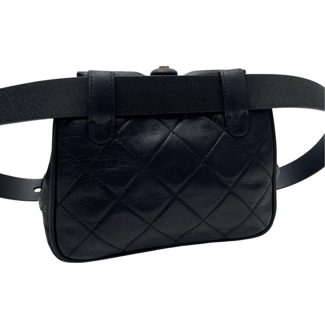 Chanel Lambskin Quilted Kiss Lock Waist Belt Bag CC Logo — view 2