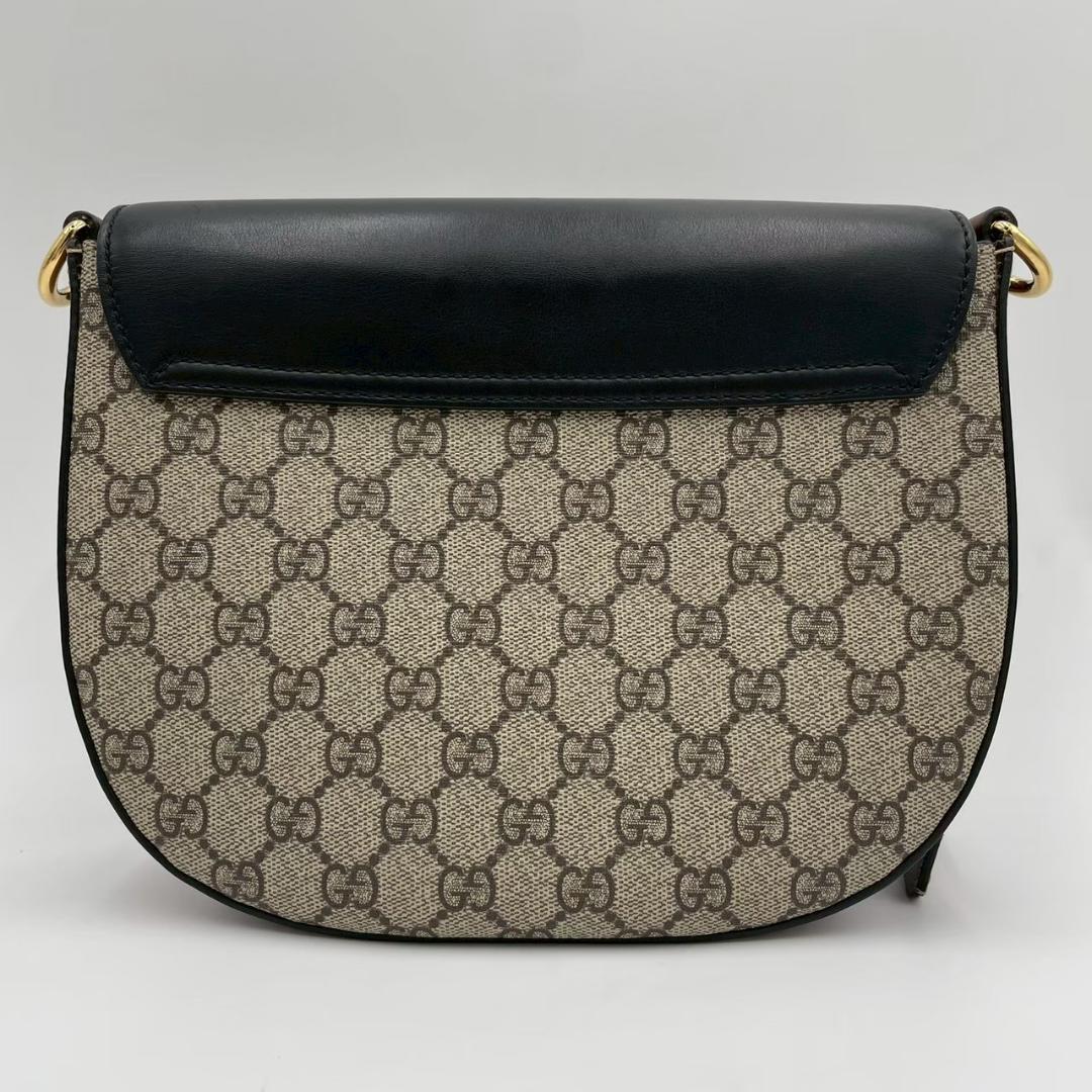 Gucci GG Supreme Leather Shoulder Bag Beige — view 4