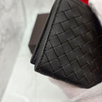 Bottega Veneta Intrecciato Billfold Wallet Brown — view 7