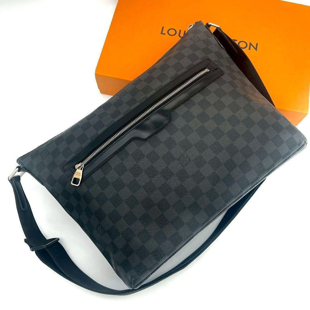 Louis Vuitton Damier Graphite Mick MM Shoulder Bag Leather — view 2