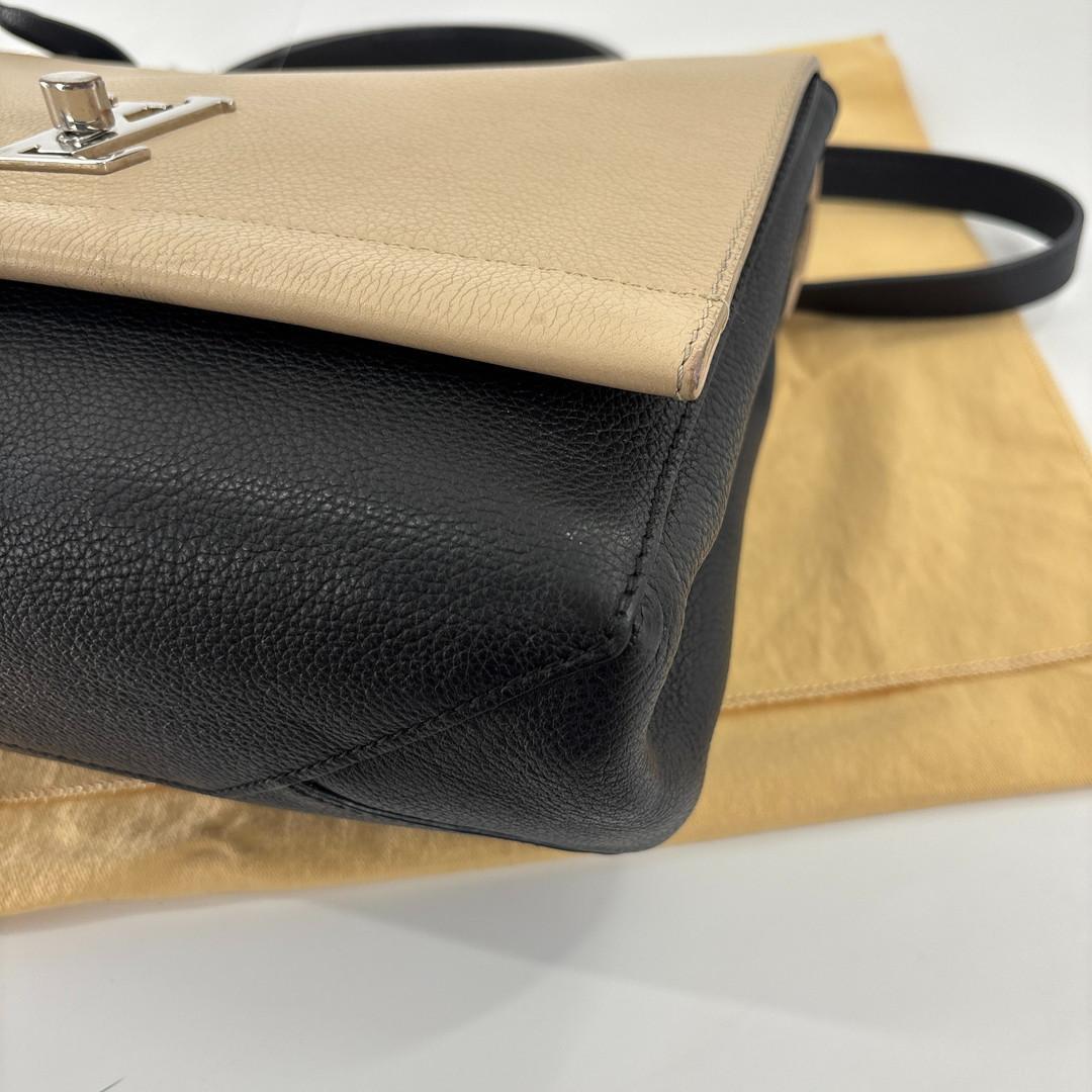 Louis Vuitton Super Lockme 2 Shoulder — view 9