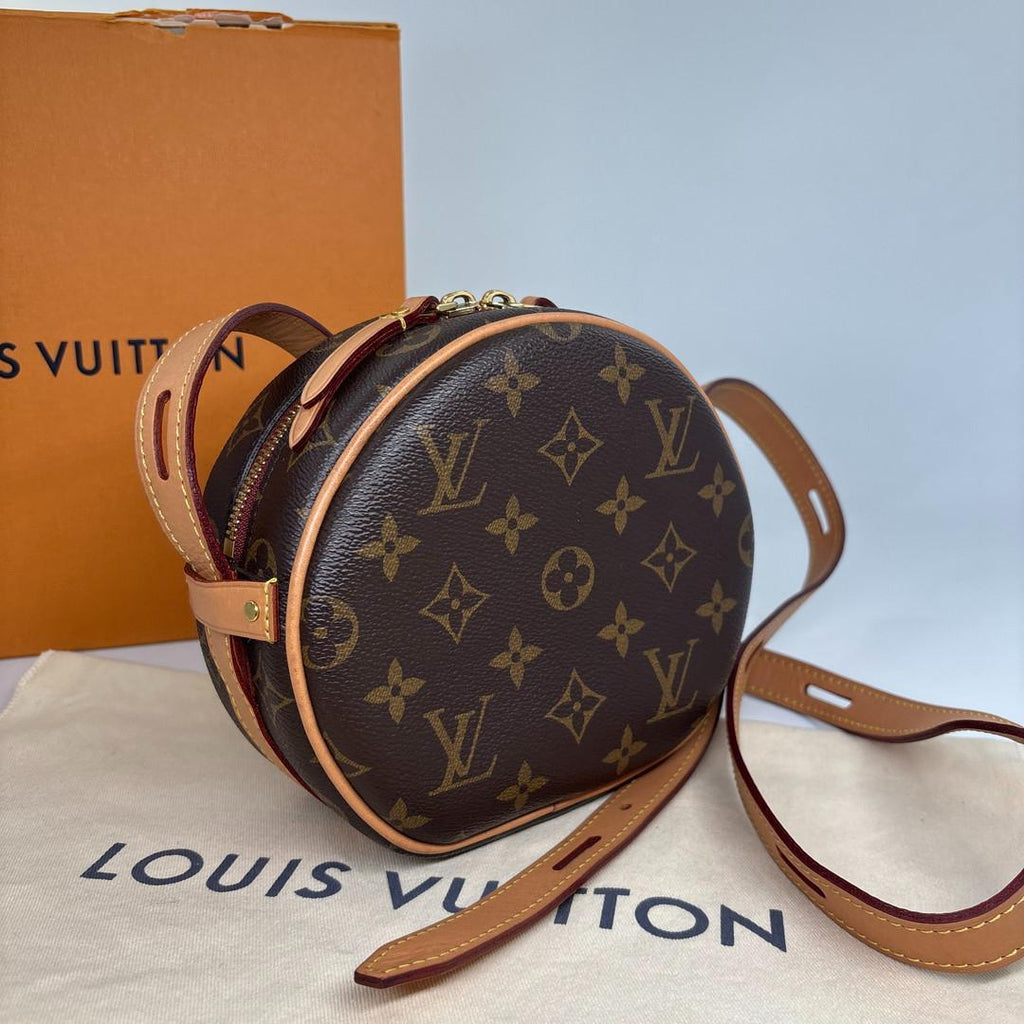 Louis Vuitton Monogram Boite Chapeau Souple PM Shoulder Bag — view 3