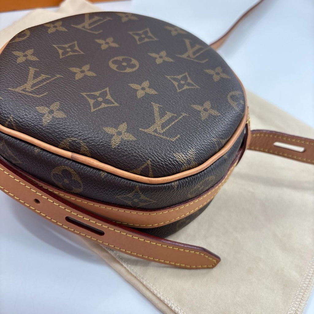 Louis Vuitton Monogram Boite Chapeau Souple PM Shoulder Bag — view 8