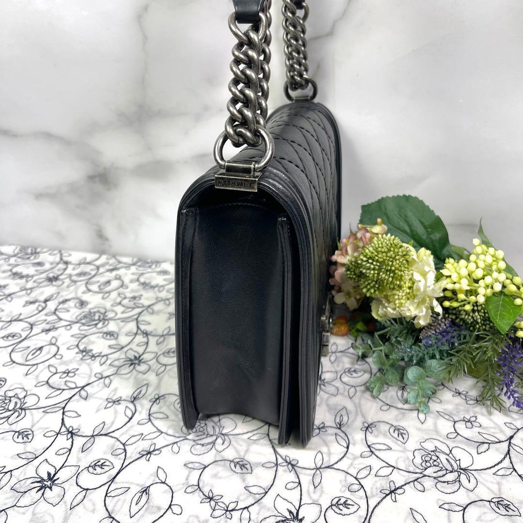 Chanel Chain Shoulder Quilted — view 6