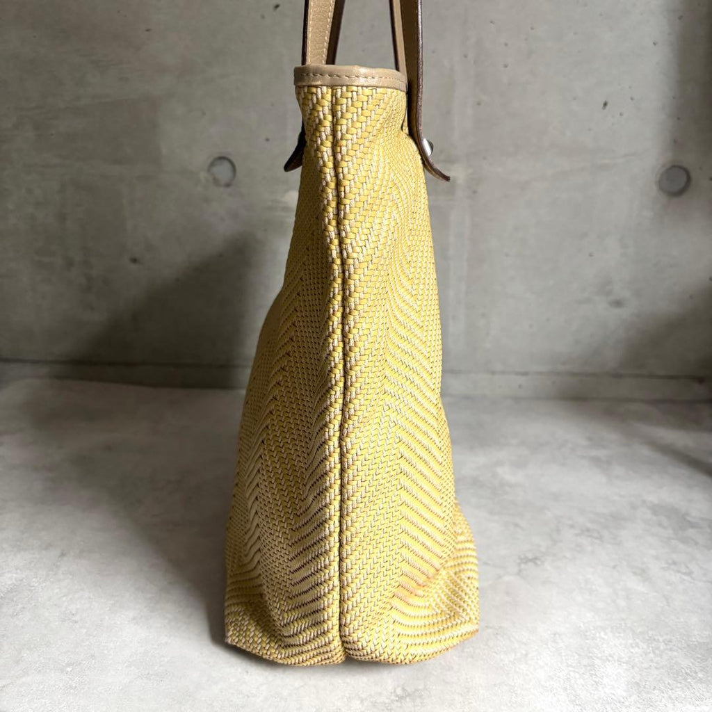 Hermes Chennai MM Tote Beige Shoulder Bag — view 3