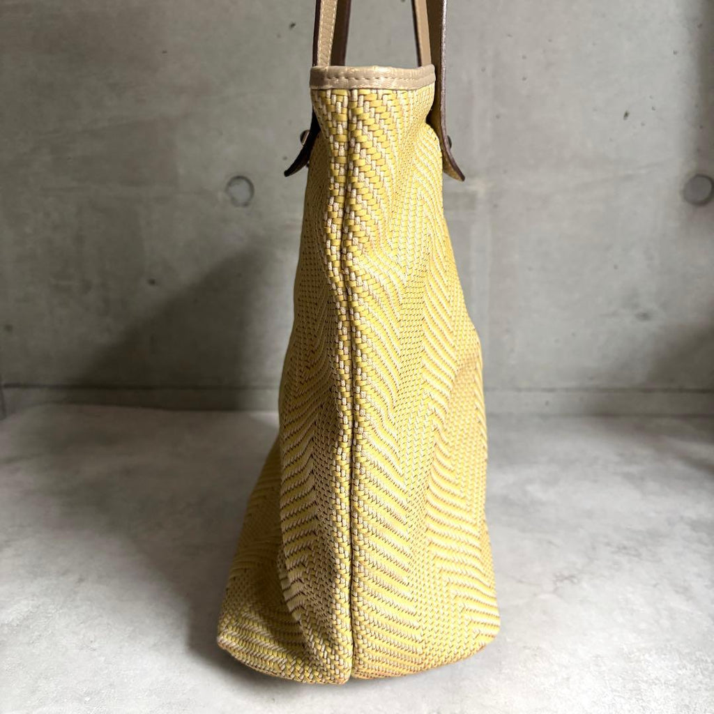 Hermes Chennai MM Tote Beige Shoulder Bag — view 4