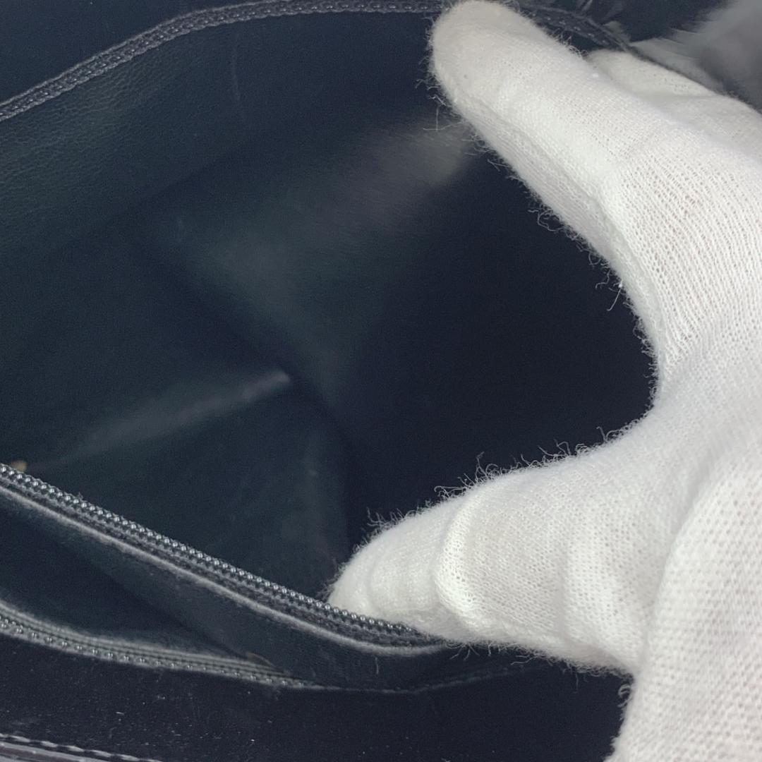 Chanel Tote Enamel CC Logo Black — view 9