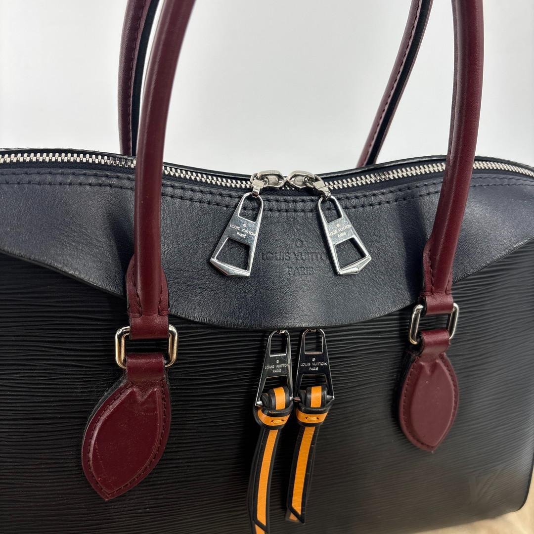 Louis Vuitton Epi Roulis 2-Way Handbag — view 7