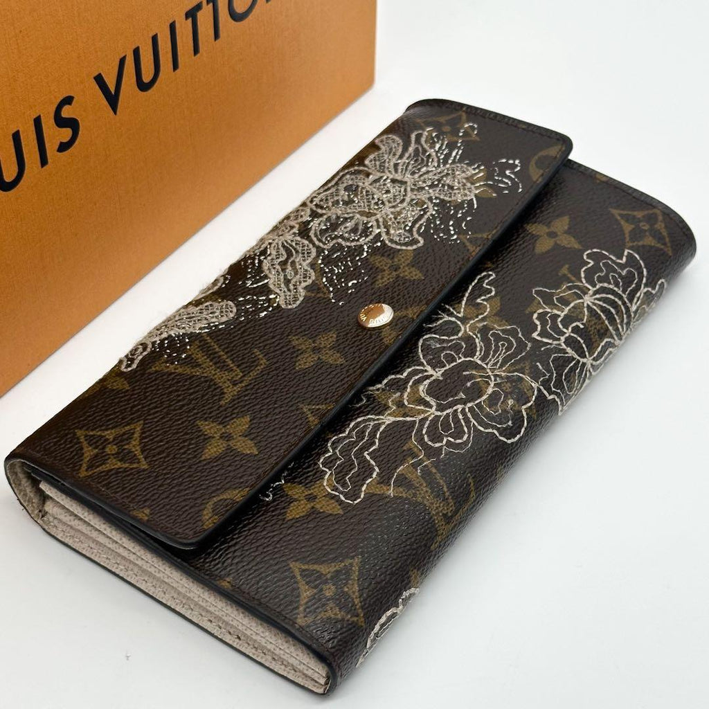 Louis Vuitton Limited Portefeuille Sarah Dantelle Flower Monogram Wallet — view 4
