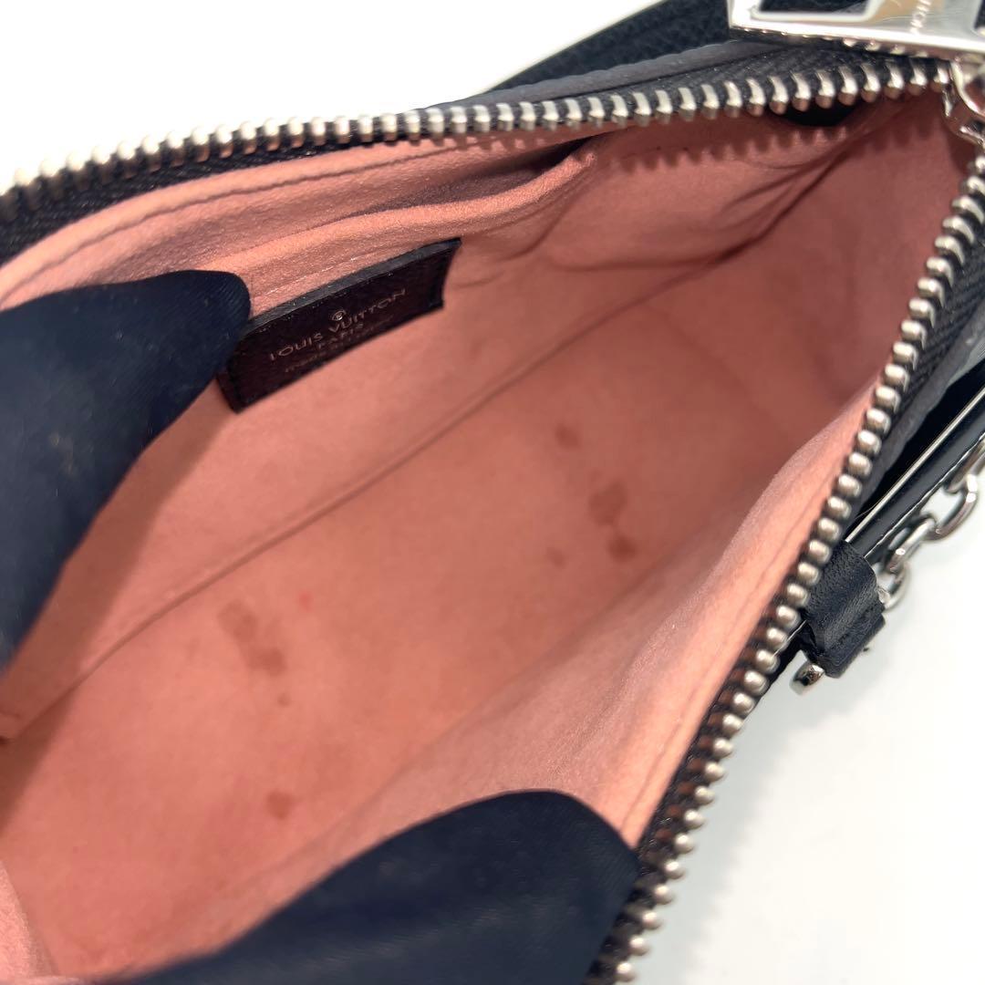 Louis Vuitton Epi Marais Rini Shoulder Bag Pouch Black — view 3