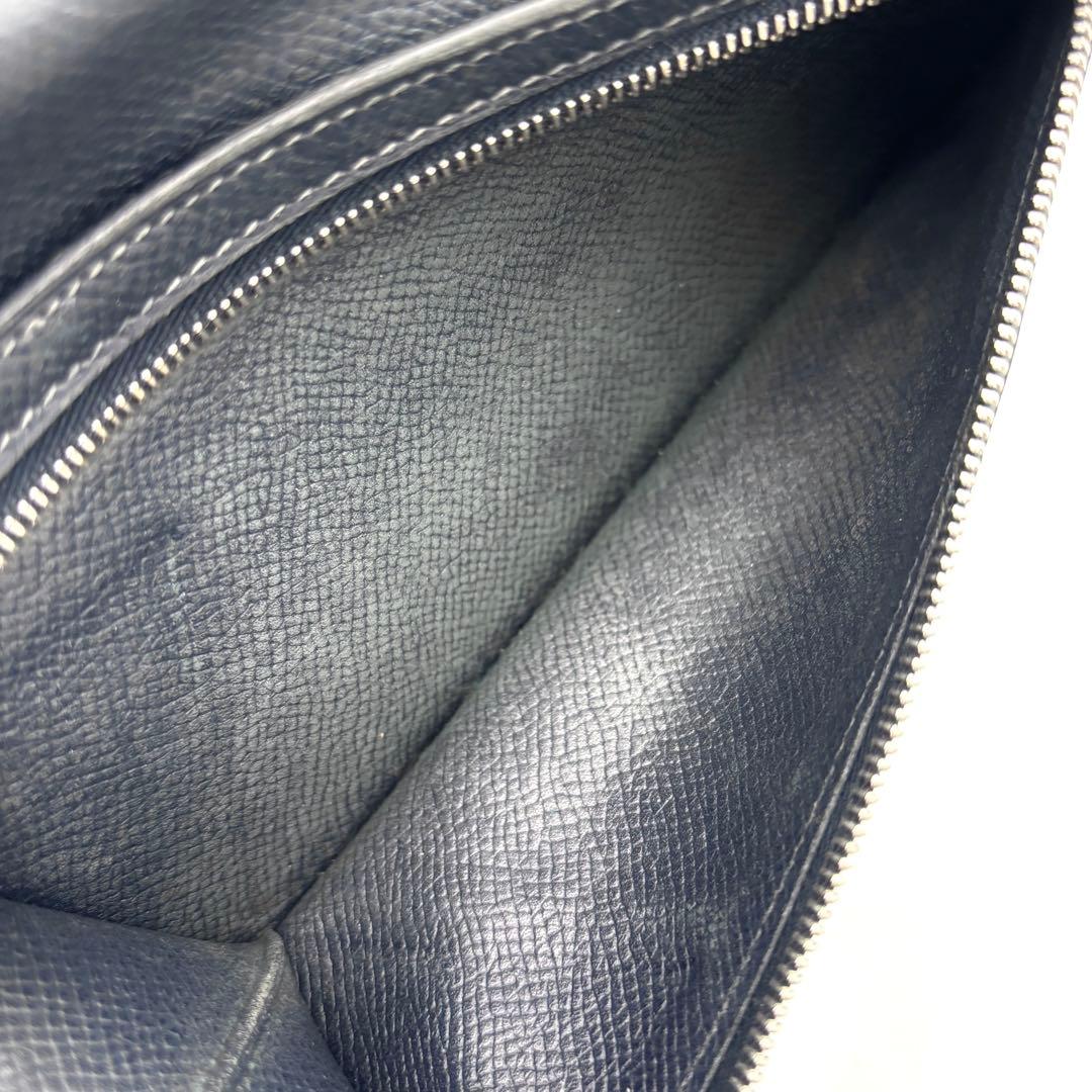 Hermes Bearn Classic Bifold Wallet Navy Leather Epsom — view 4