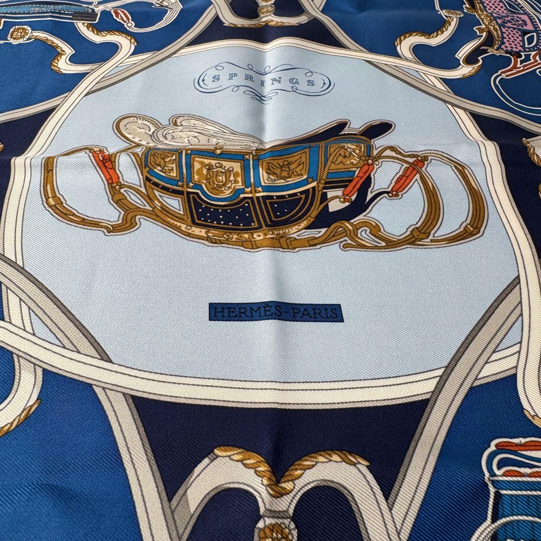Hermes Carre 45 Spring Remix Silk Scarf Gavroche — view 4