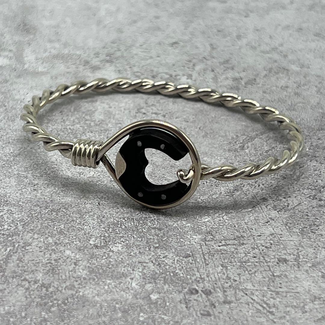 Gucci Horseshoe Twist Bangle Ebony Bracelet