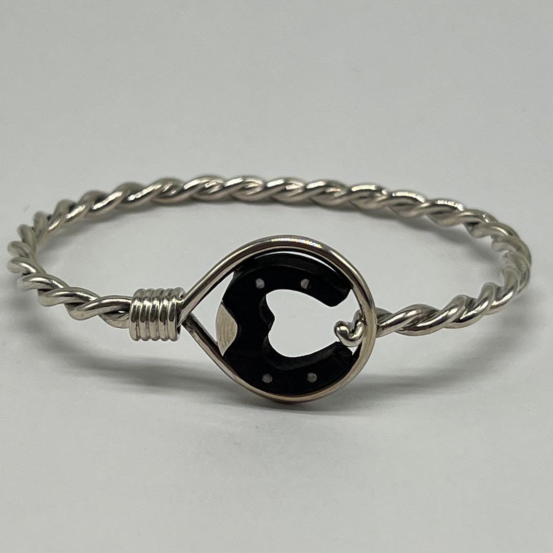 Gucci Horseshoe Twist Bangle Ebony Bracelet — view 2