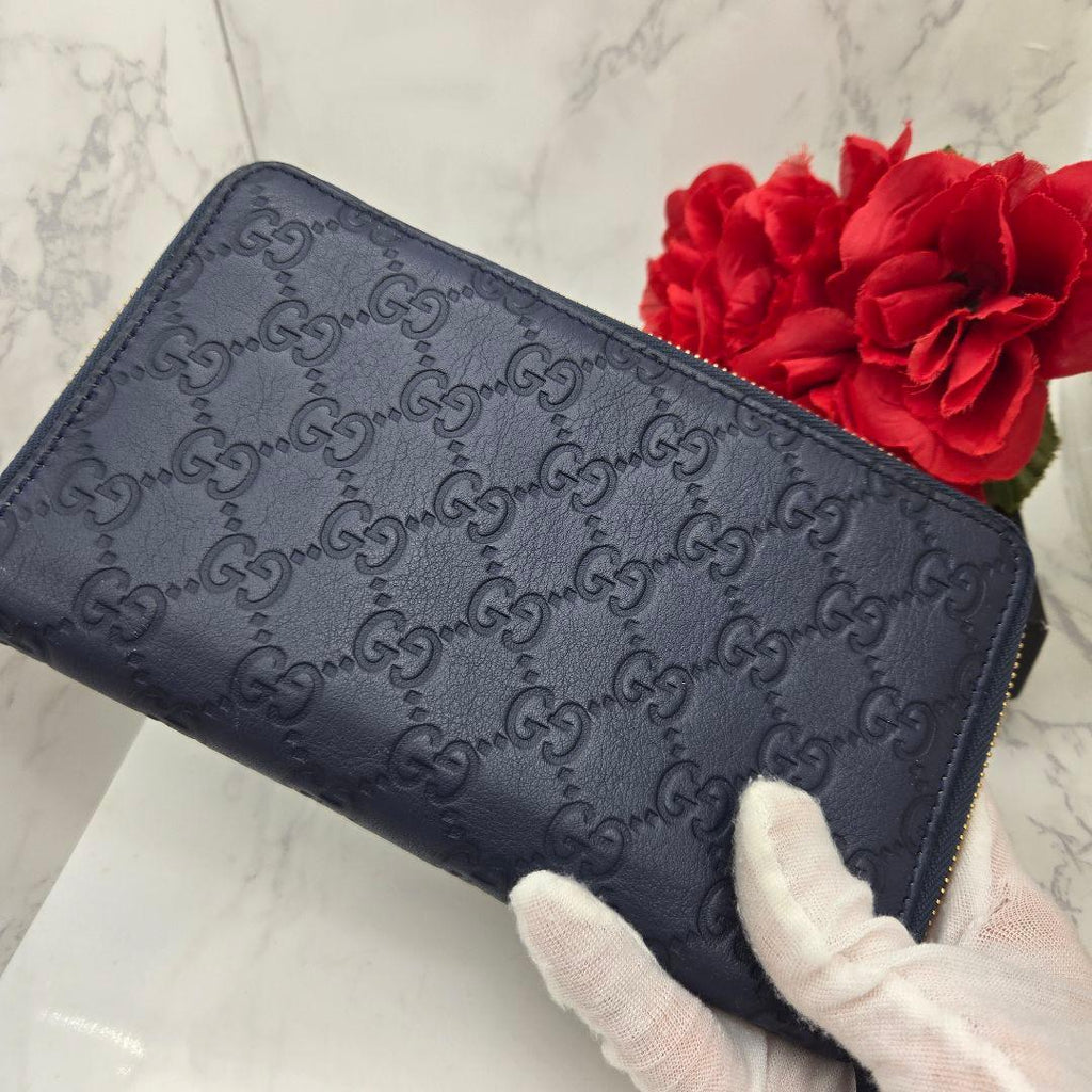 Gucci Guccissima Wallet Navy GG Leather — view 3