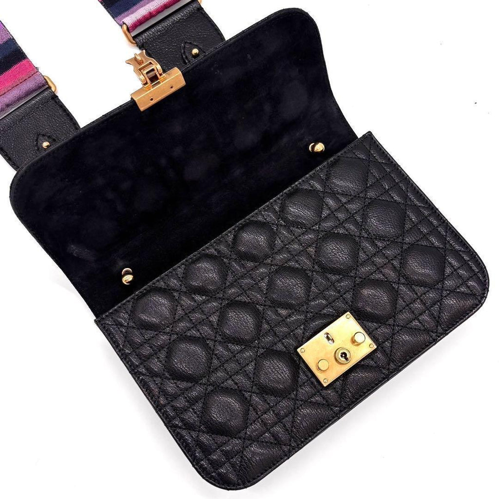 Dior Cannage Shoulder Bag Black Leather — view 4
